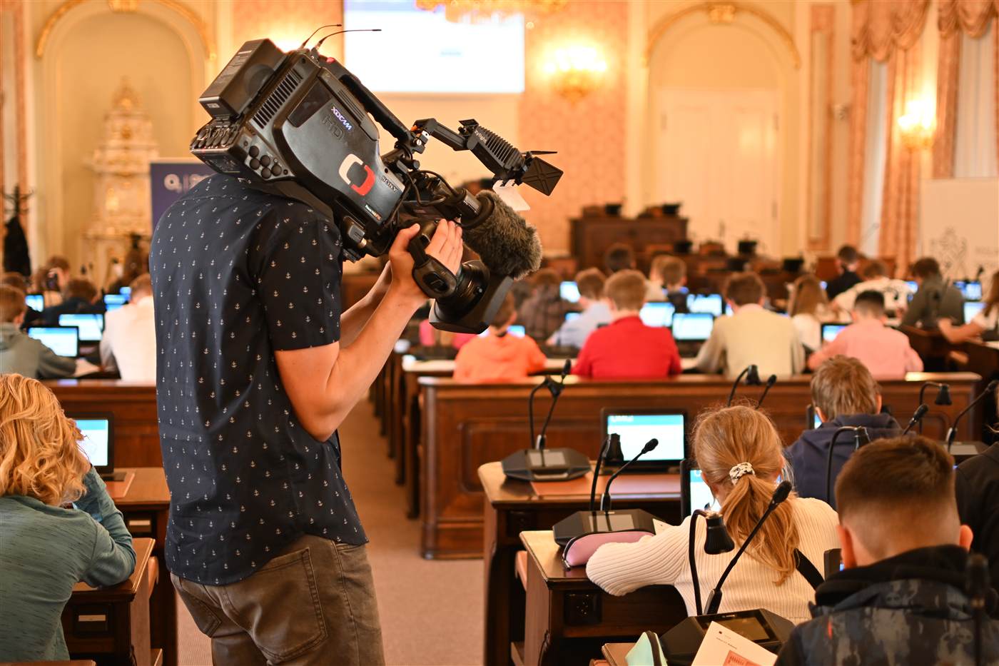 Média natáčejí finálové kolo soutěže